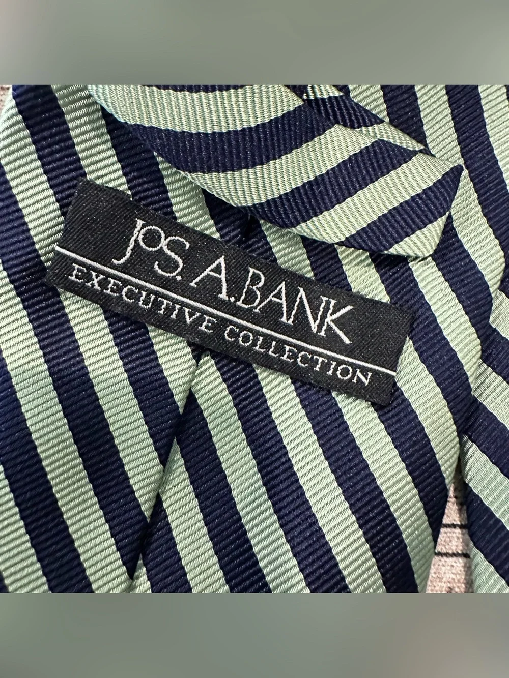 Jos. A. Bank lot men’s
